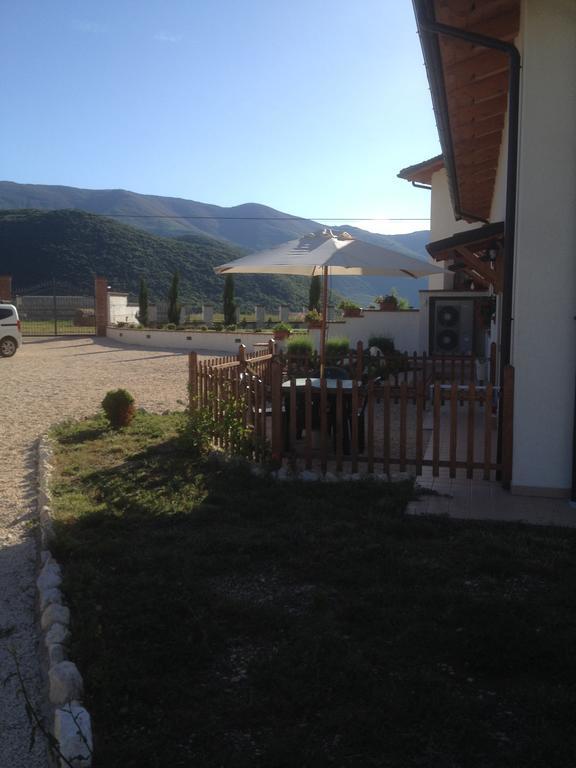 Bed & Breakfast La Collina Di Peppino Trasacco